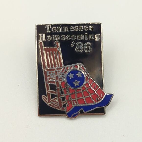 Vintage Collectible Pin: 1986 Tennessee Homecoming Rocking Chair‎ Quilt Design - Picture 1 of 4